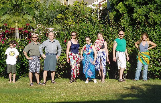 Hula girls and board dudes, Maui Kamaole gardens