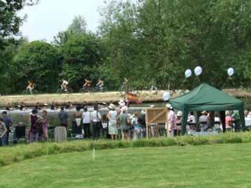 Flag raised as they row past Ditton Corner